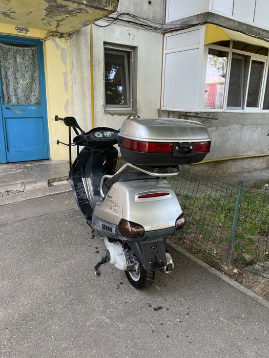 Piaggio Hexagon 180 4T