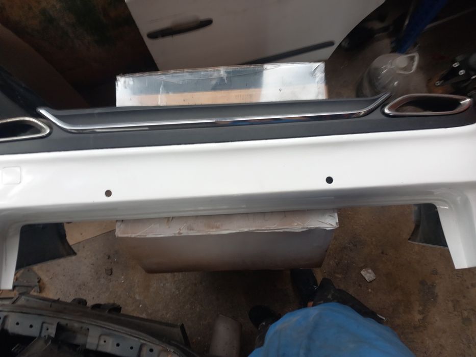 Задна броня мерцедес w212 2015г