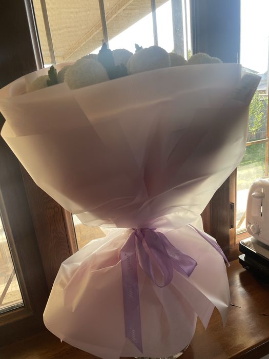 Цветы срочно продаю!