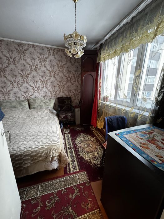 Продам 4х комнатную квартиру