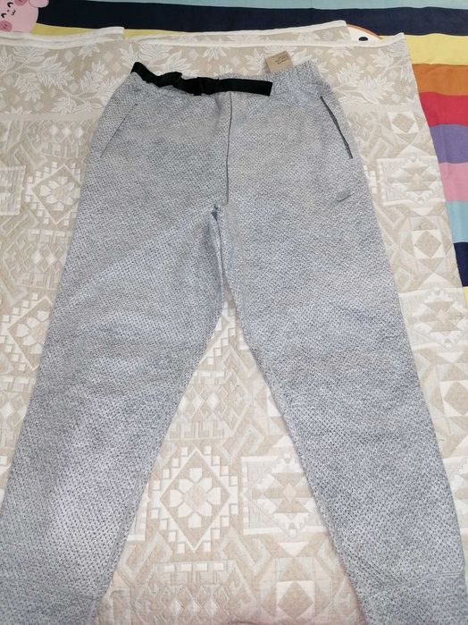 Pantaloni Nike Tech Pack S