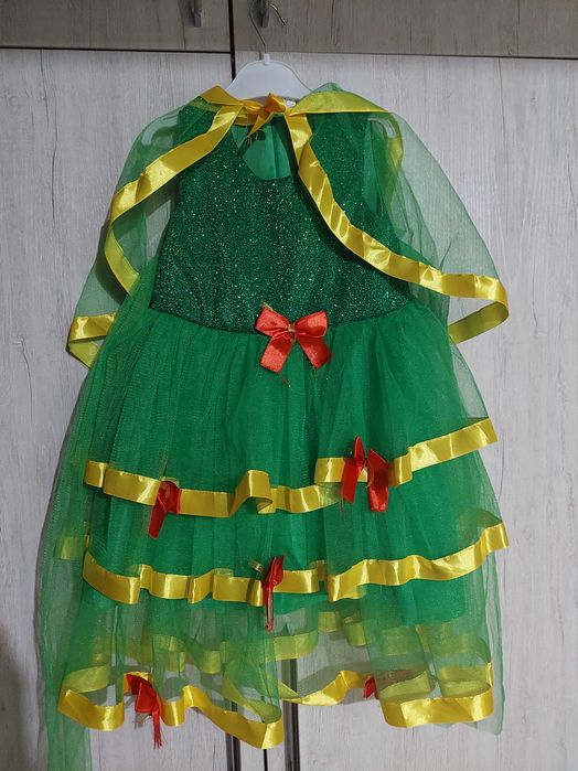 Платье елочка на 4-5 лет