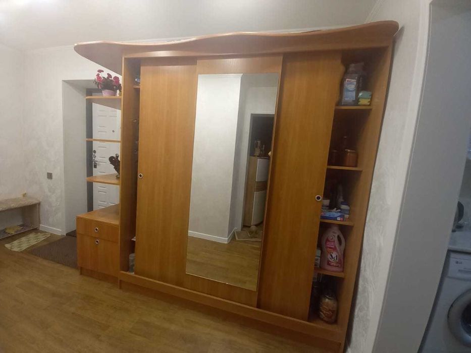 Продам прихожую в отличном состоянии