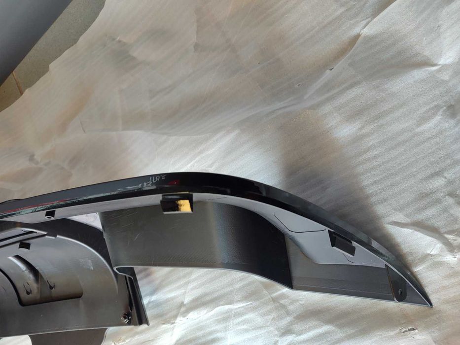 Дифузьор за задна броня БМВ Е60 led stop F1 М-техник BMW E60 M-technik