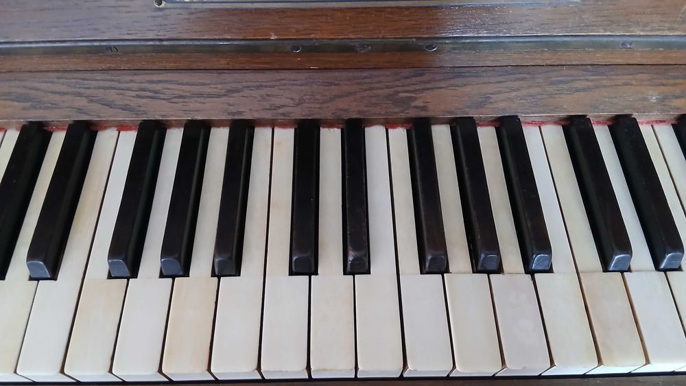 Немско акустично пиано Rosenkrantz