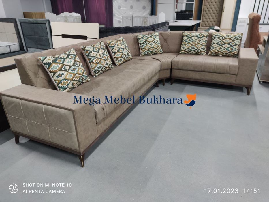 Диван уголок для гостиной и в наличии