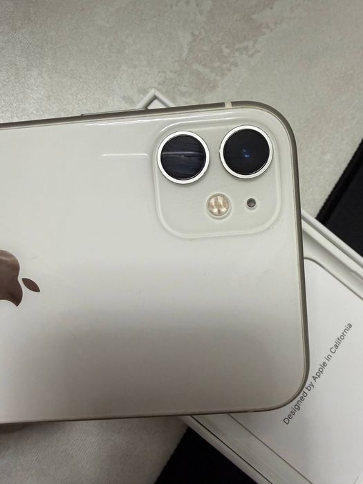 Iphone 11 white, 128Gb