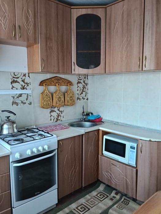 Продам квартиру 3 комнатную