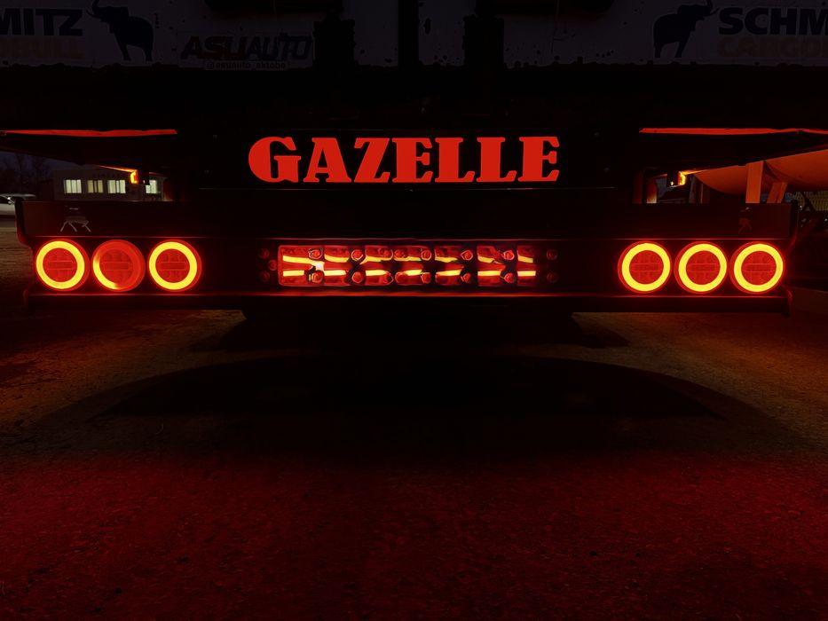 Задный фанар фрестон