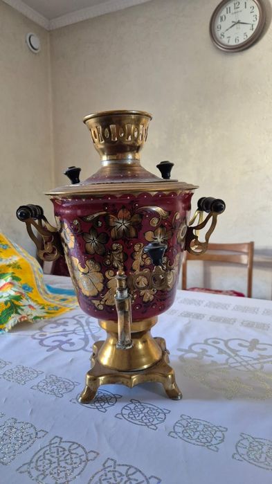 Старинный электрический самовар