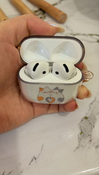 Наушники airpods 4