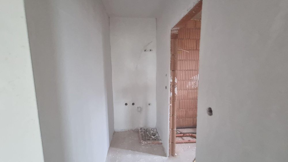 Продава се Двустаен апартамент в Пловдив, Беломорски - 131 кв.м за 726 €/кв.м - Снимка #5