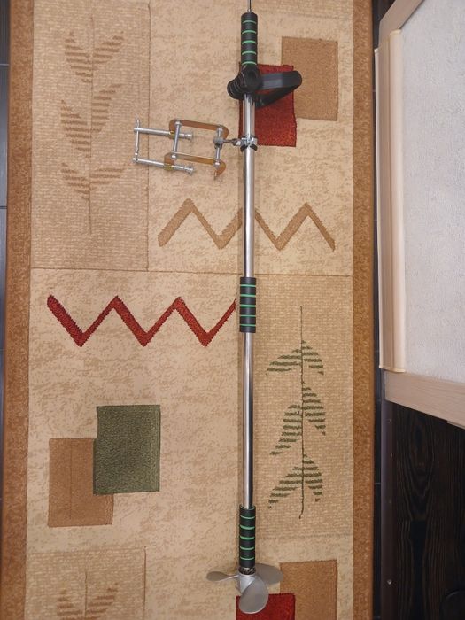 Мото весло на лодку