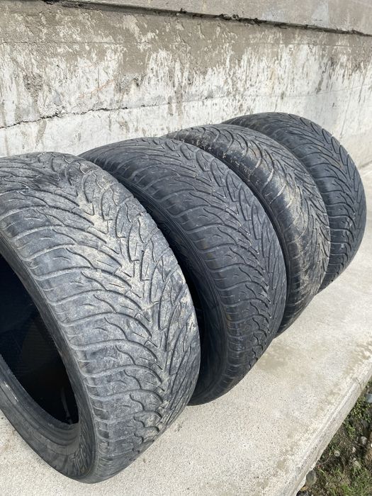 Резина летняя 285/50/20