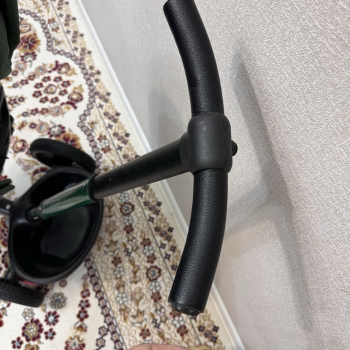 Вилосипед новый почти тек үйде тұр