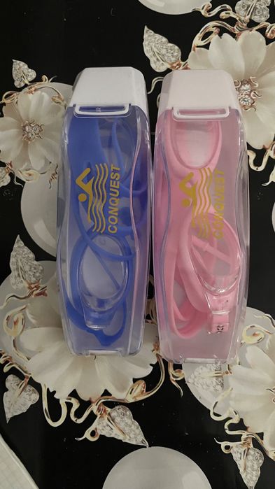 Продам детские очки для плавания