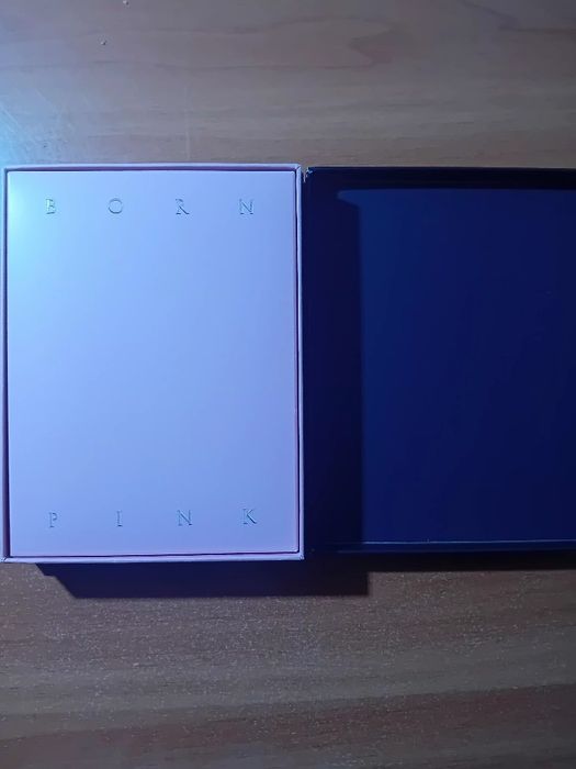 BLACKPINK - "BORN PINK" (pink ver.)