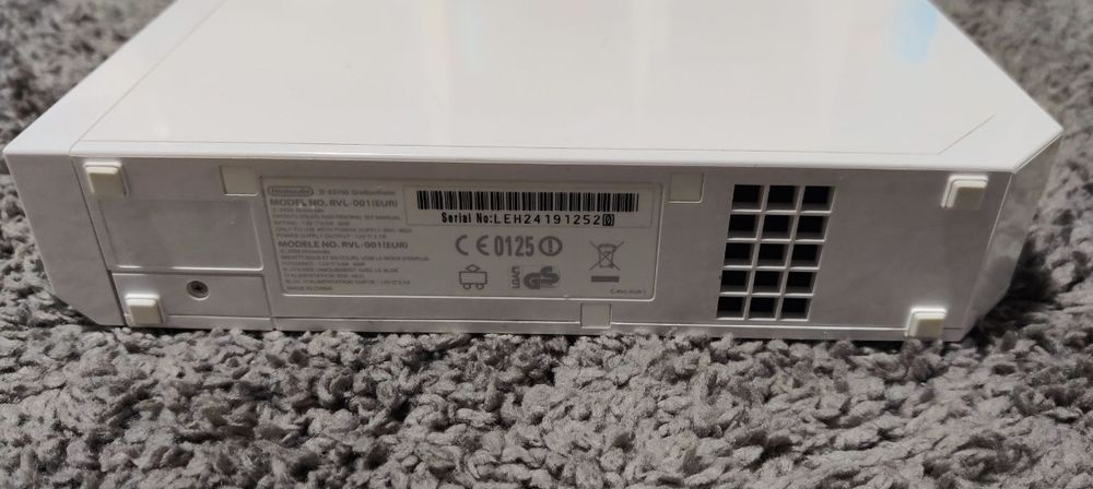 Consola Nintendo Wii White Modata 64gb 2manete/2nunchuckuri