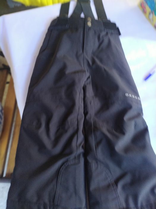 Продавам ски панталони детски плюс яке и  за възрастен