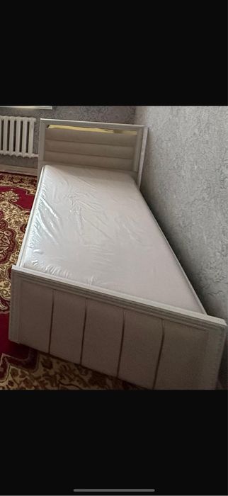 Новый 1адамдық диван сатылады