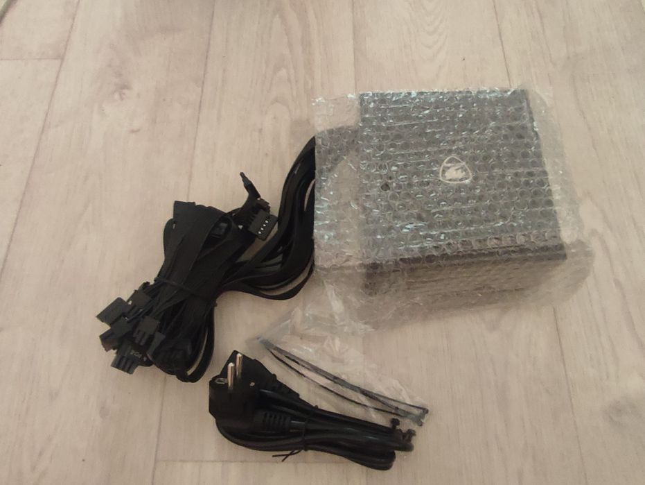 Блок питание cougar 650w