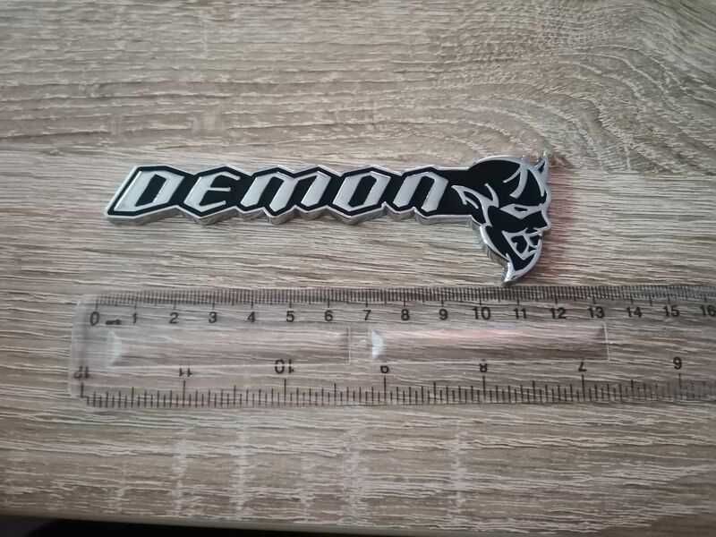 емблема Dodge Demon черно със сребристо