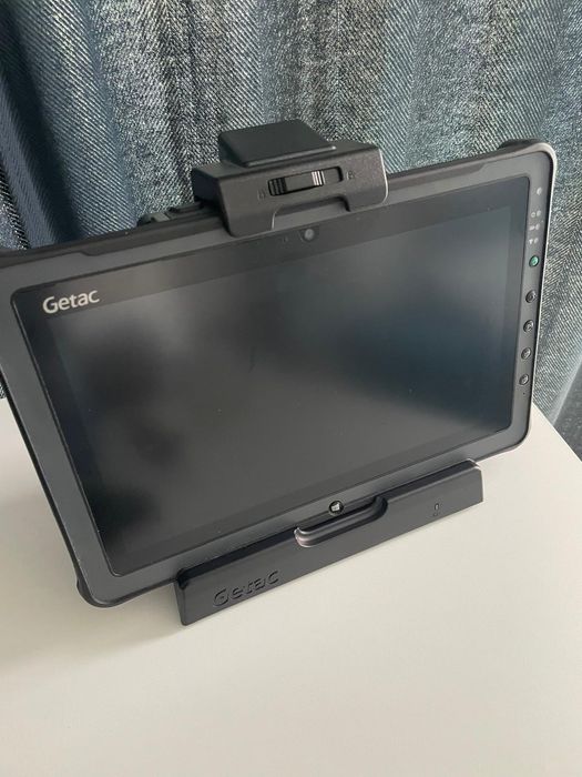 Vand tableta Getac F110 G4 cu i7/16/512