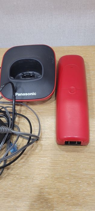 Продам телефон Панасоник