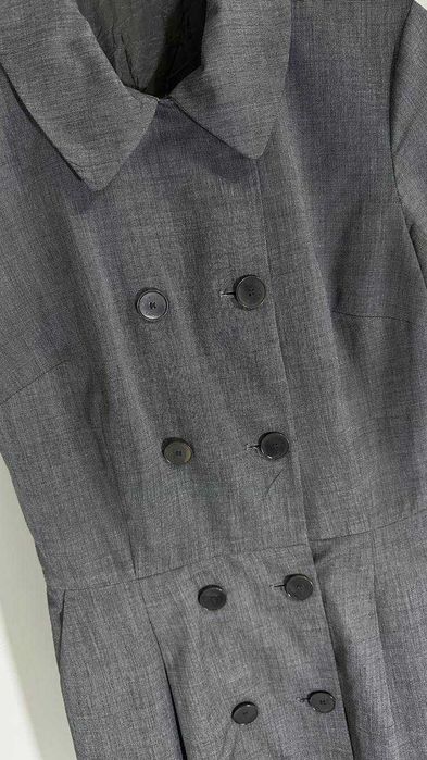 Строгое классическое платье. Серое.