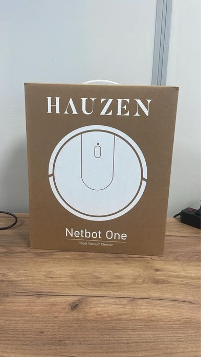 Робот-пылесос Hauzen