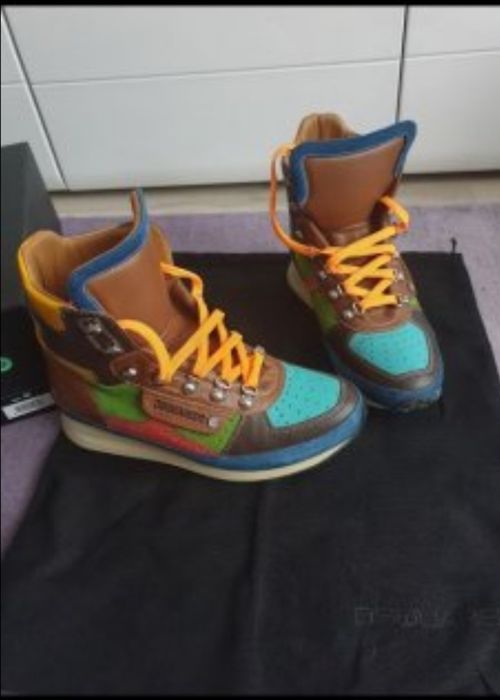 Dsquared 2  боти