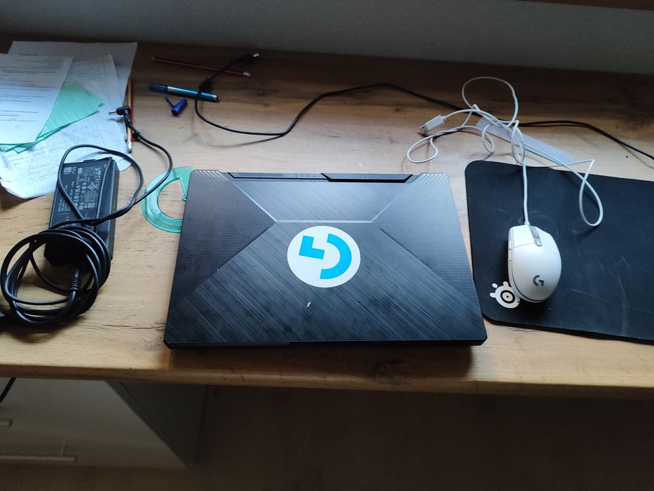 Продам Ноутбук Asus Tuf f16 pro с девайсами бу