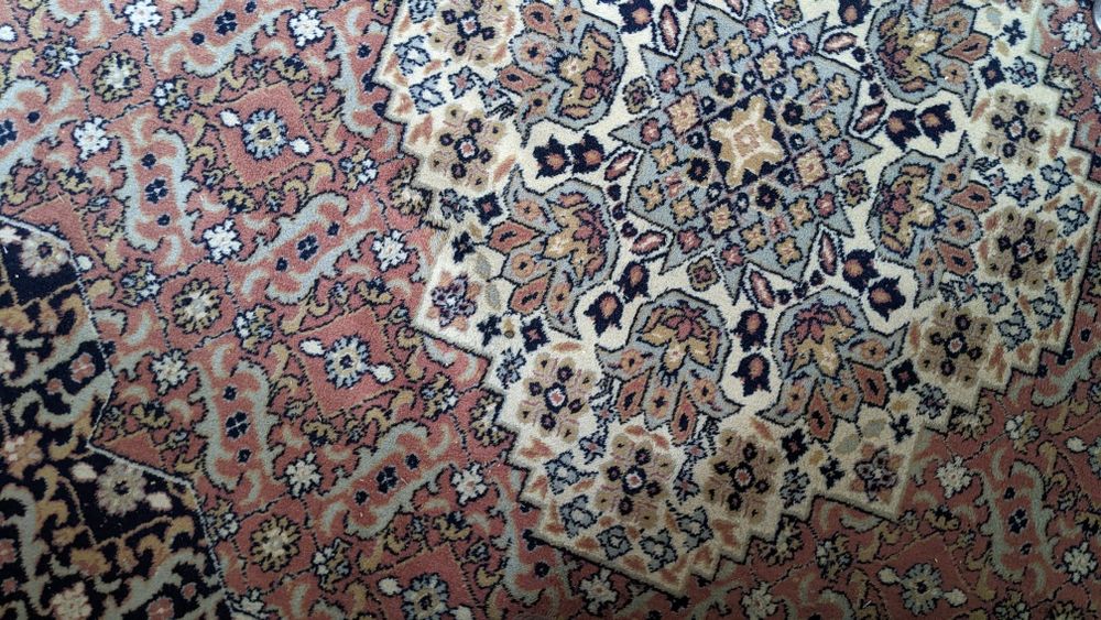 Класически персийски килим