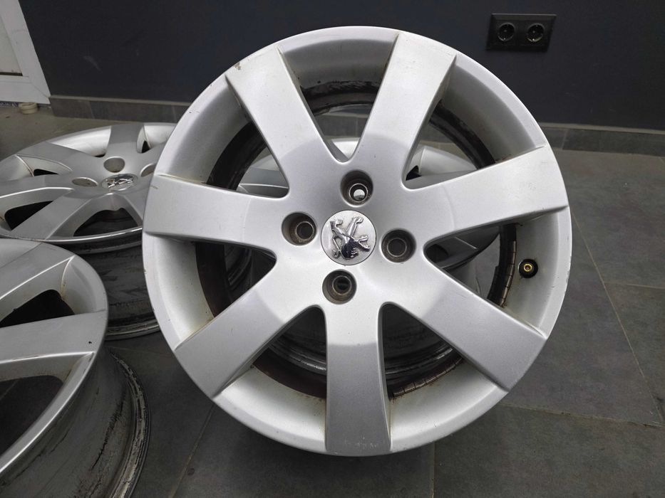 Джанти 16 - Peugeot 308