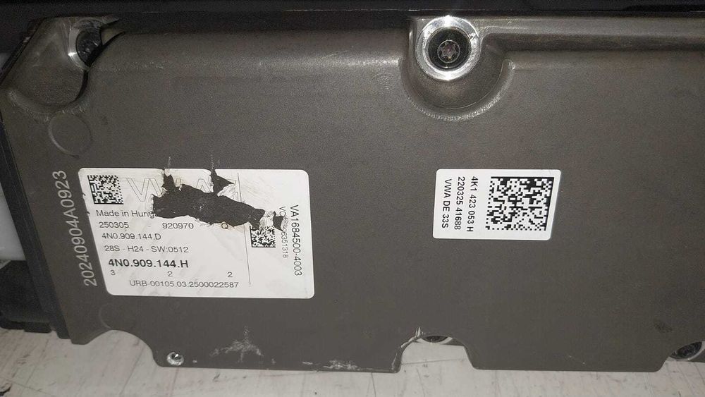 НОВА Кормилна рейка за Ауди А6 / ЕС6 Ц8 ( Audi A6 / S6 - C8 )