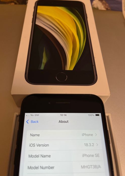 iPhone SE (2023) Отличен