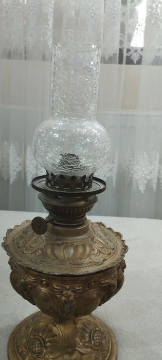 Продавам Газова Лампа