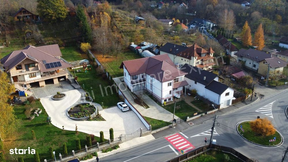 Casă de închiriat în Curtea de Argeș.