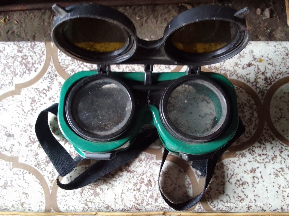 Продам газосварочные очки.