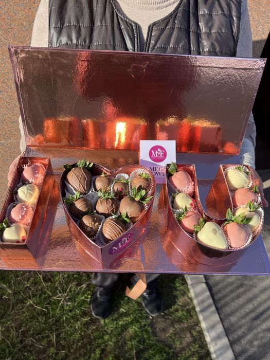 Букет из клубники в шоколаде