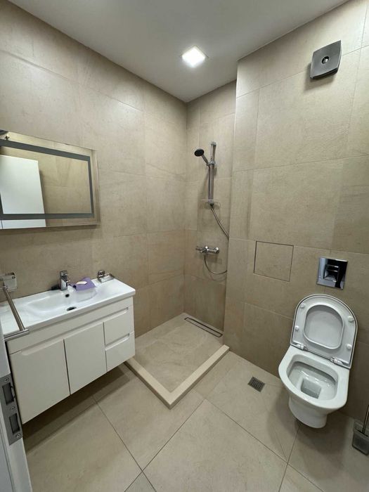 Дава се под наем Двустаен апартамент в Пловдив, Кършияка - 75 кв.м за 648.21 € - Снимка #5