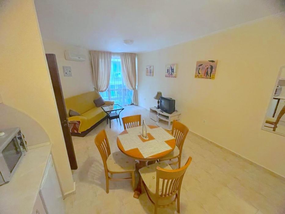 Продава се Тристаен апартамент в с. Равда, Област Бургас - 80 кв.м за 1163 €/кв.м - Снимка #1