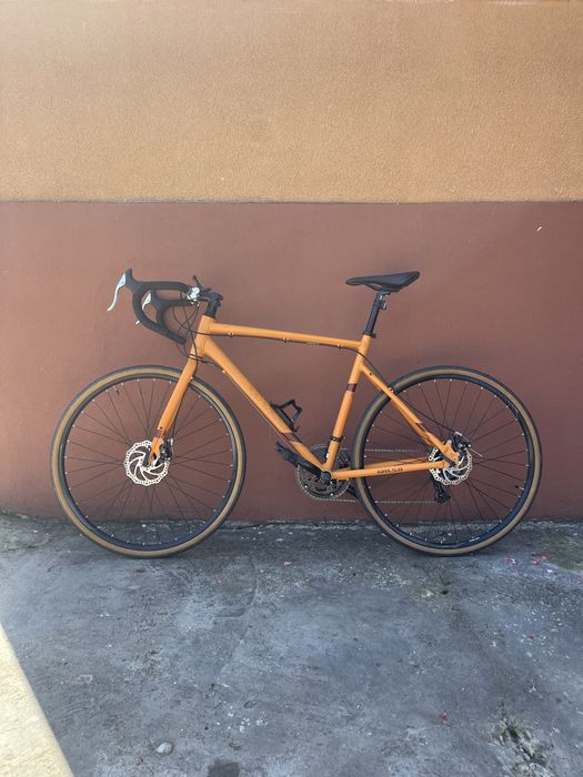 Vând gravel WYNN GRL 5.0 – ca nouă