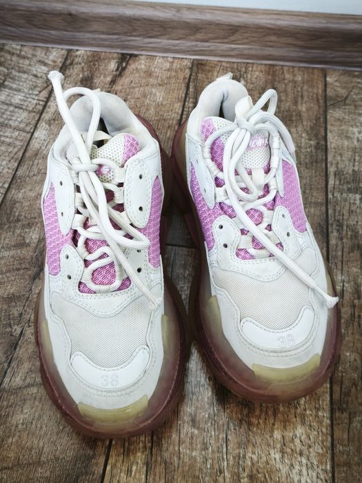 BALENCIAGA Triple S сникърси, номер 38