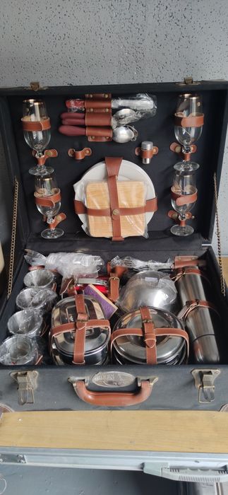 Набор посуды для пикника