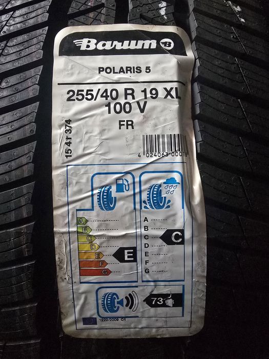 Barum 255/40 R19 100V MS iarnă noi