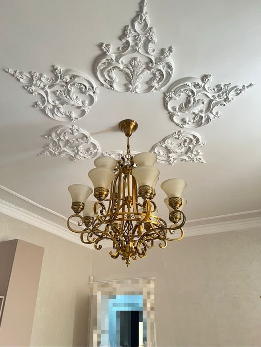 Срочно продам люстру большую