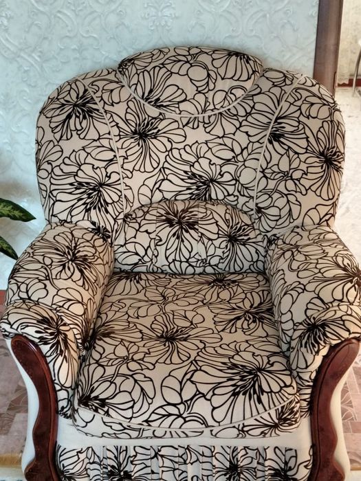 Продам мягкий уголок