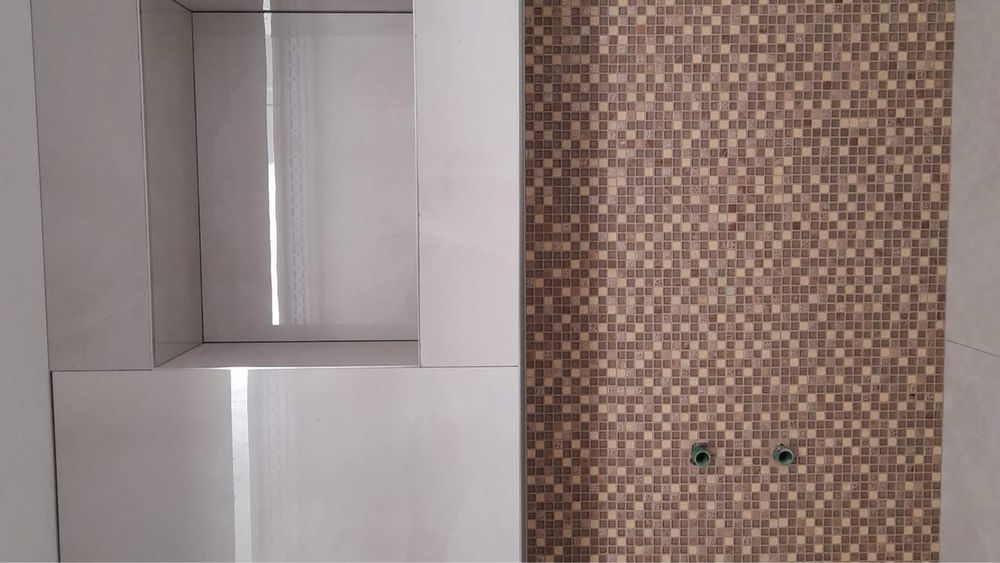 Echipă cu experiență in finisaje interioare si exterioare