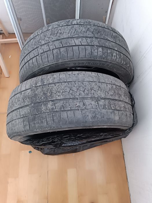 Продам шины комплект